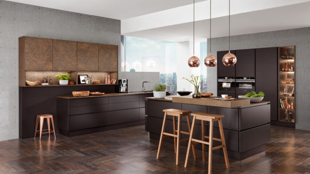 2-Verle_Kuchen_model_Touch340