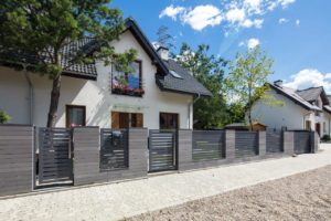 Polbruk_Neo(1) Budowa ogrodzenia, na co zwrócić uwagę przy wyborze ogrodzenia?
